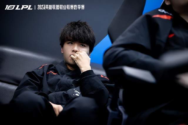 FPX险胜MAD,Scout高光表现的简单介绍 FPX险胜MAD,Scout高光表现的简单介绍