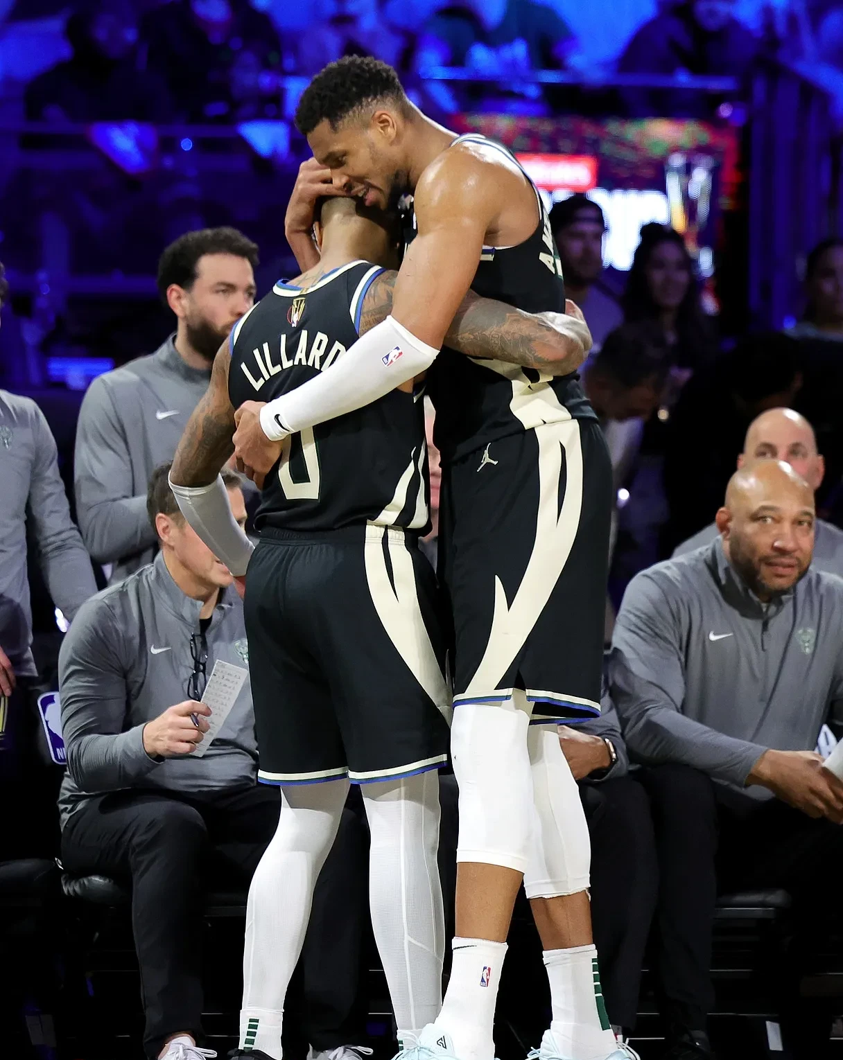 开云体育入口-雄鹿大胜老鹰,字母哥超神表现领先全场的简单介绍