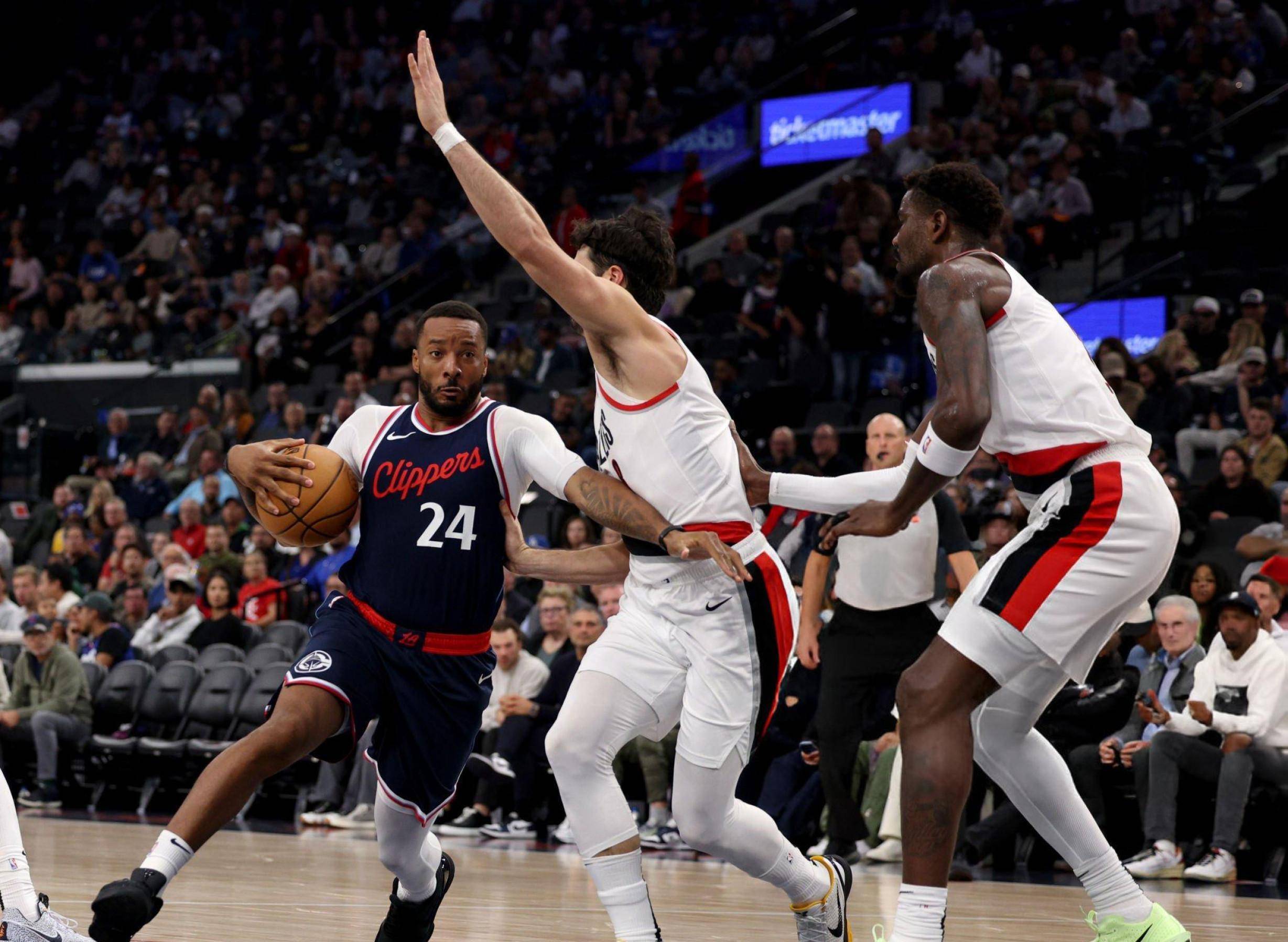 开云体育APP下载-包含比赛中球员们的飒爽英姿让人为之倾倒,赞叹不已的词条