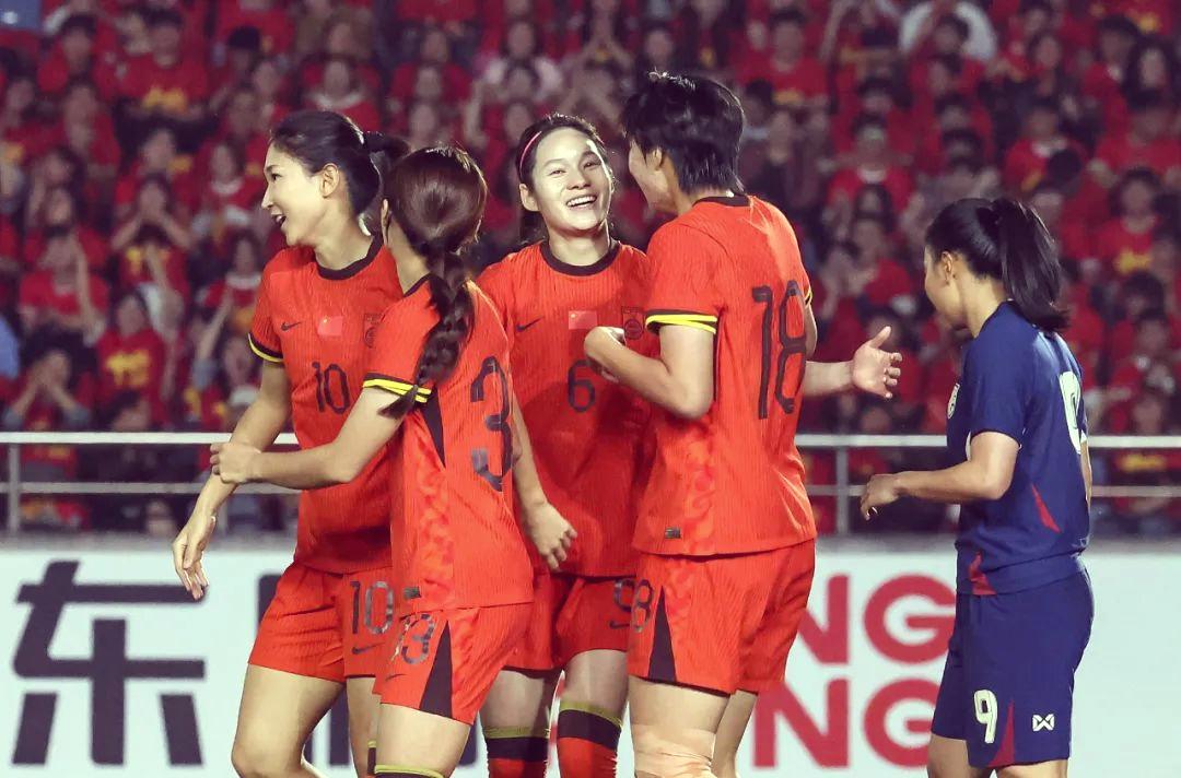 开云体育直播-世界女足赛事,中国队凭借强大实力夺得冠军的简单介绍