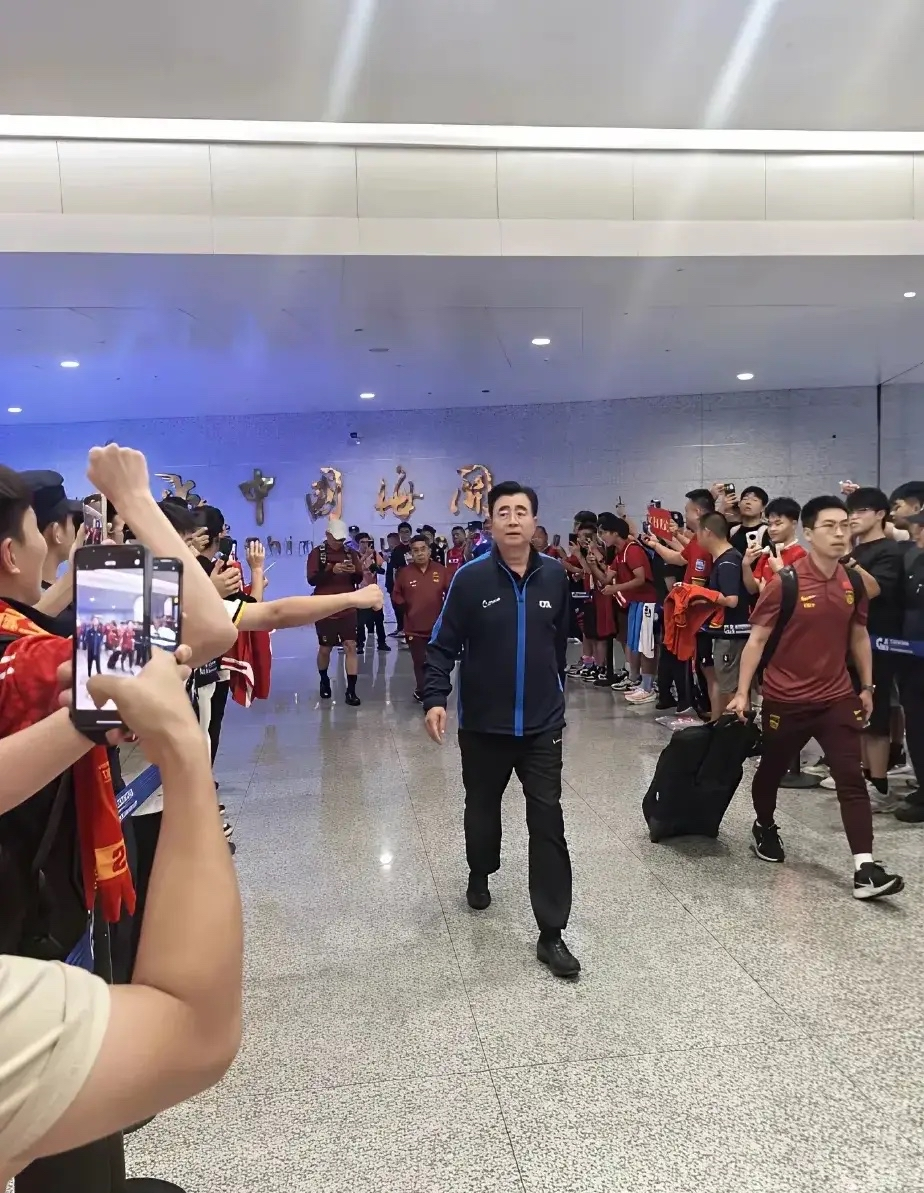 关于印尼队完胜中国队,石宇奇关键制胜的信息 关于印尼队完胜中国队,石宇奇关键制胜的信息