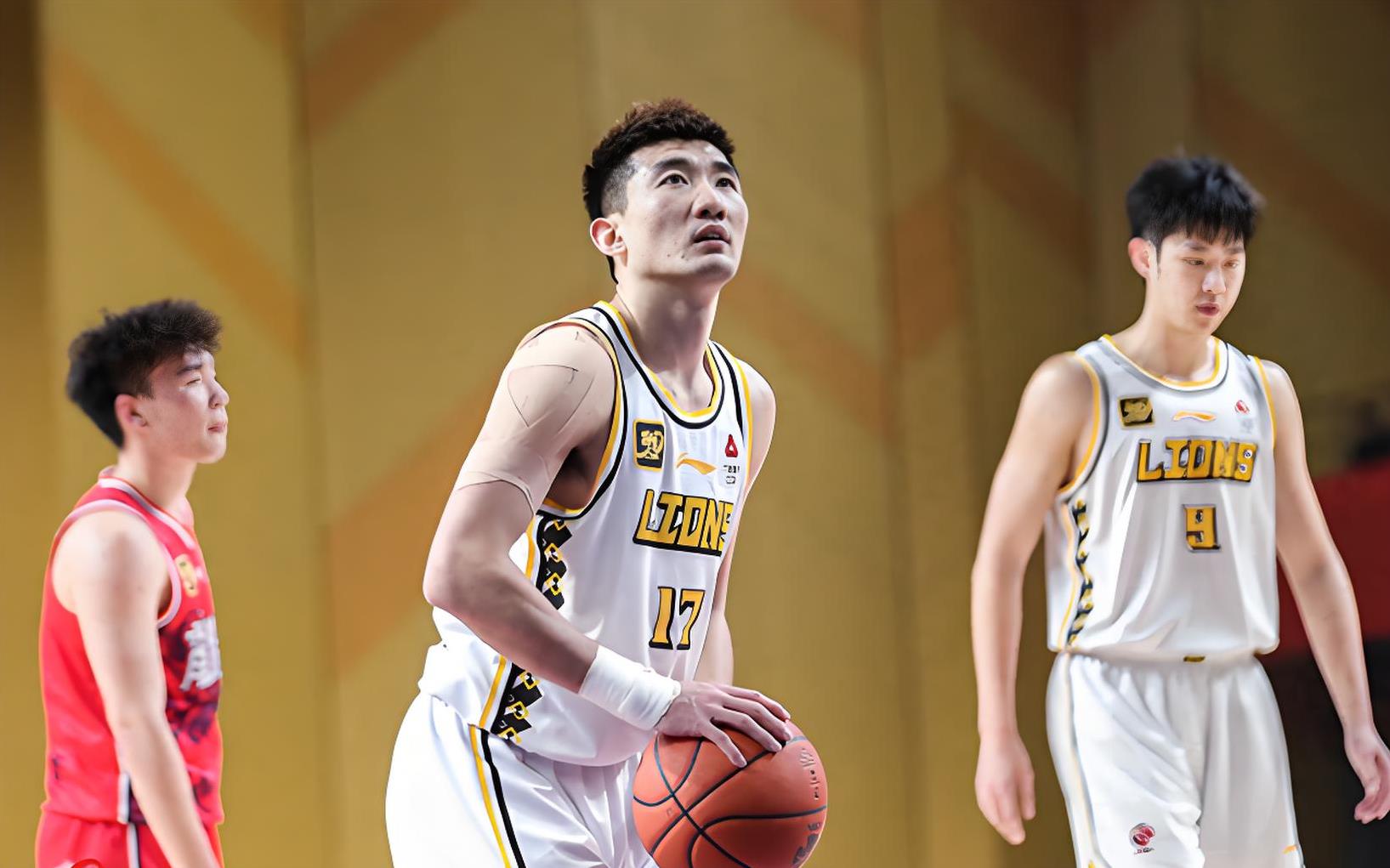 开云体育官方网站-鹈鹕绝杀天津队,胡金秋带队取胜的简单介绍