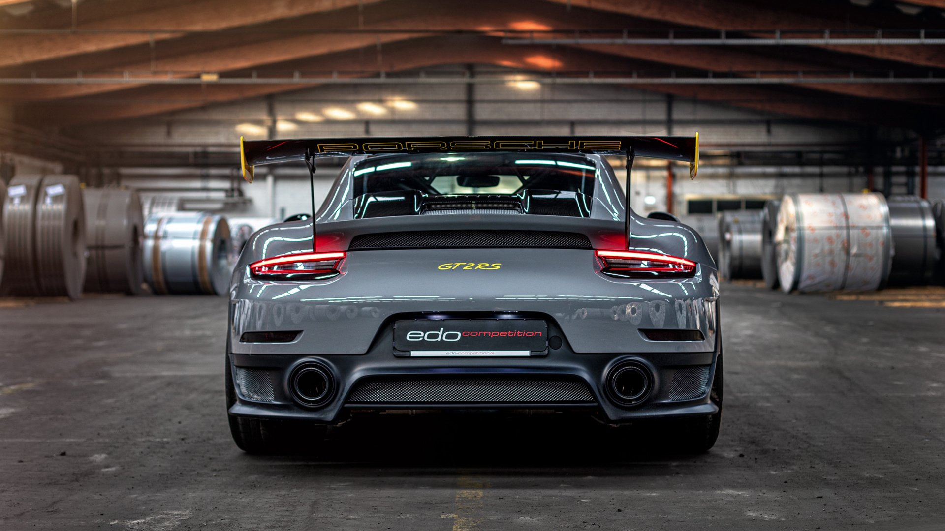 意甲焦点战与鹈鹕终结马刺，赛场上的唯一性瞬间