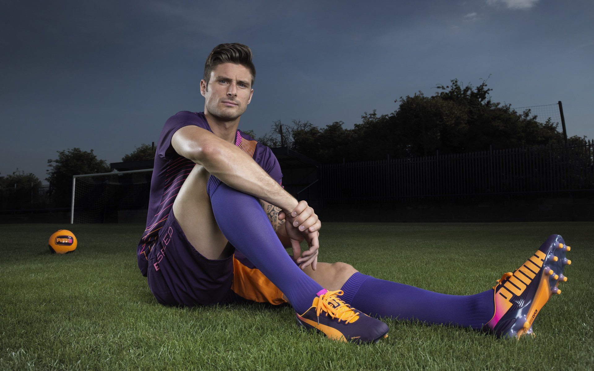 当戈壁雄鹰掠过华盛顿,新疆精神与浓眉式接管,跨越时空的竞技哲学